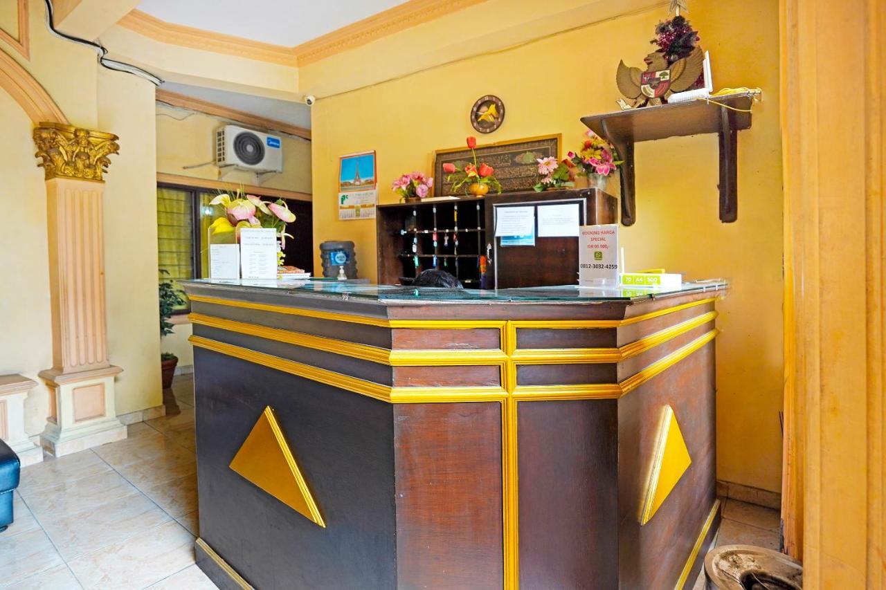 Hotel Oyo 91390 Kost Grand Royal Elite Surabaya Esterno foto