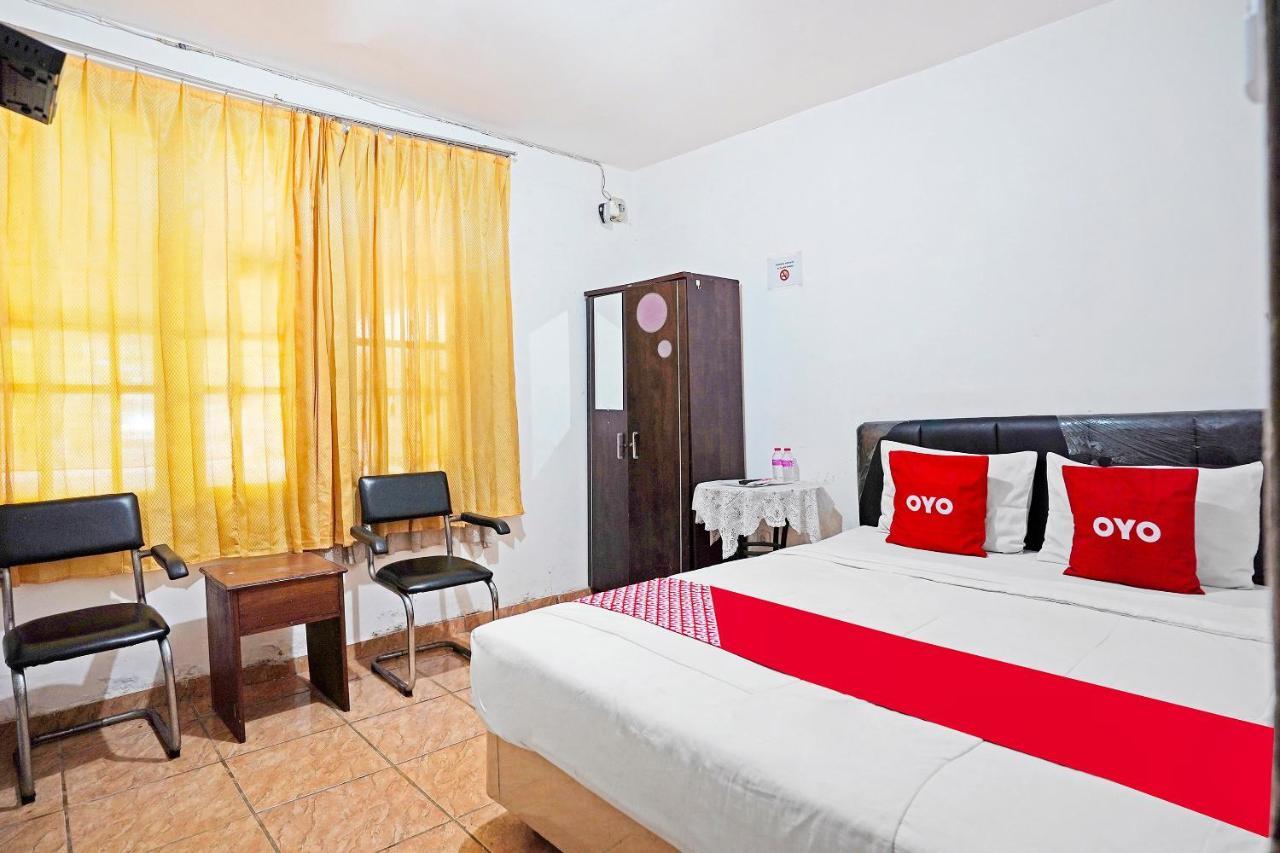 Hotel Oyo 91390 Kost Grand Royal Elite Surabaya Esterno foto